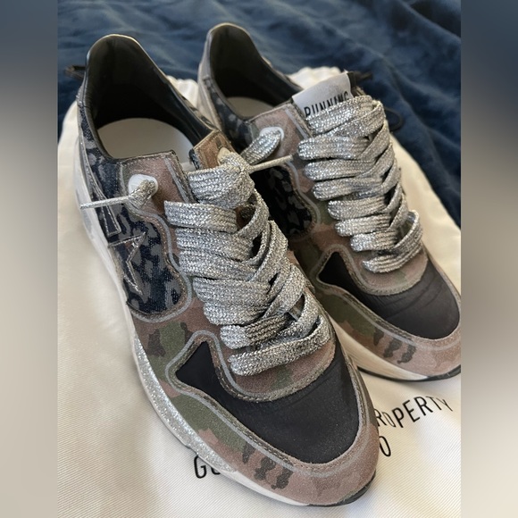 GOLDEN GOOSE SIZE 35 - WORN 1X - LIKE NEW - RUNNING - Picture 4 of 11